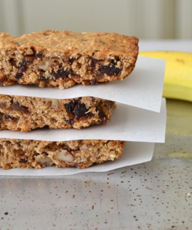 Peanut butter and banana oat squares